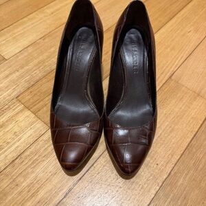 Elegant Brown Leather Women's Heels